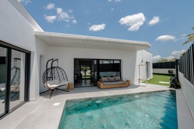 Casa con parcela - Urba. La Quinta